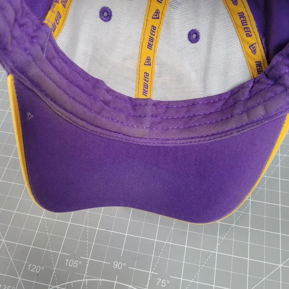 Los Angeles Lakers Hat Cap Strap‎ Back One Size NBA Basketball New Era